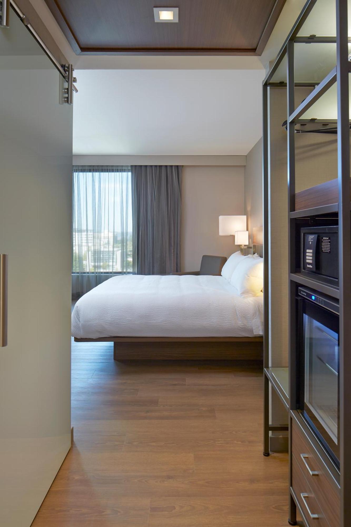 Ac Hotel By Marriott Seattle Bellevue/Downtown Exterior foto