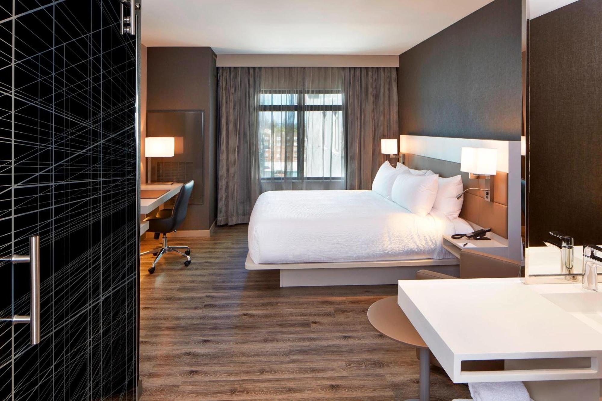 Ac Hotel By Marriott Seattle Bellevue/Downtown Exterior foto
